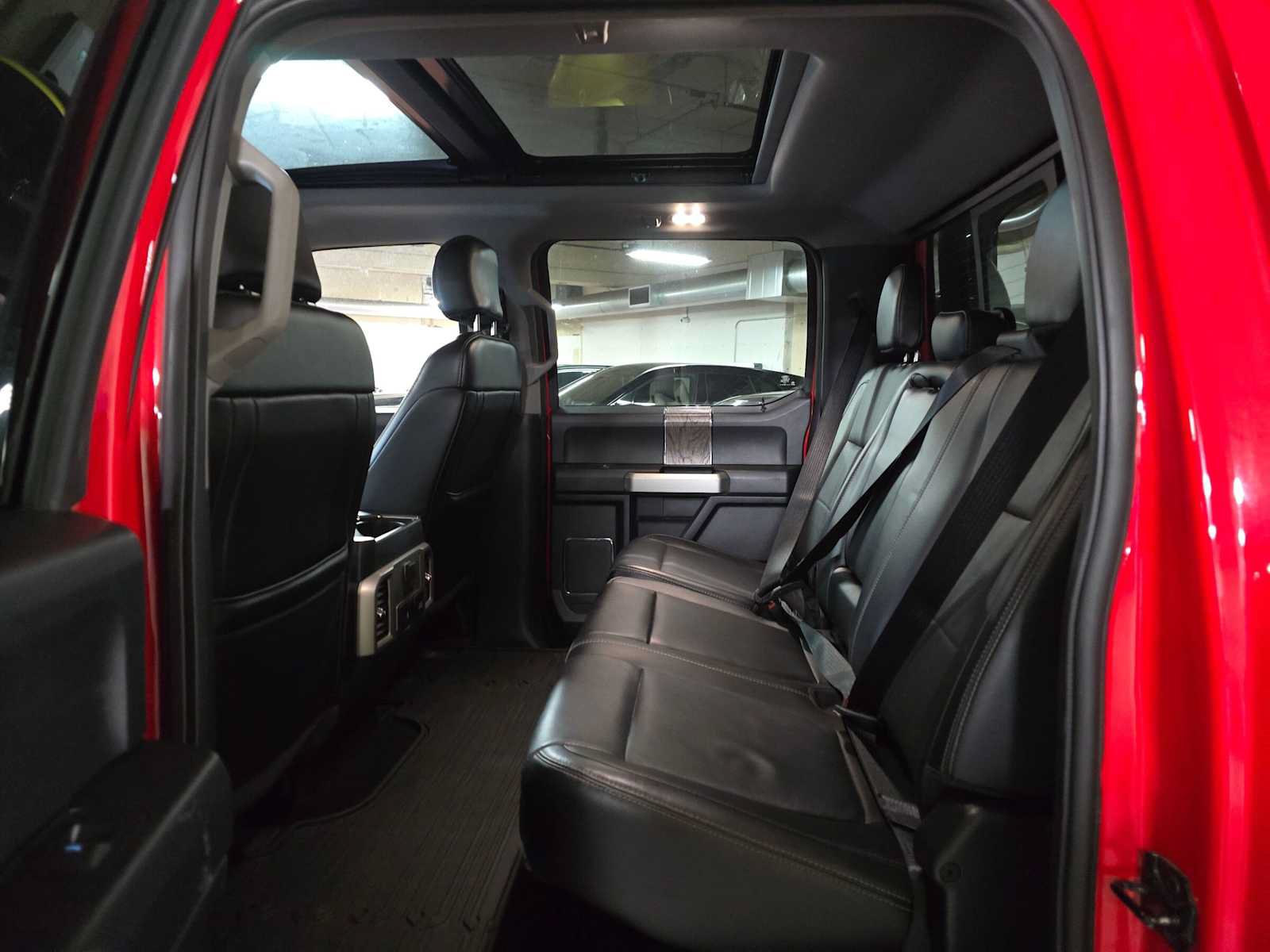 Used 2018 Ford F350 Lariat w/ Lariat Ultimate Package AWD/4WD image 15