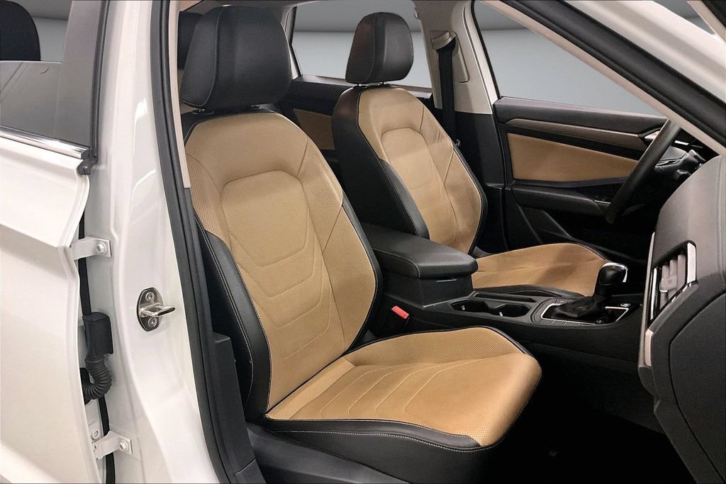 Used 2020 Volkswagen Jetta SEL Premium FWD image 29