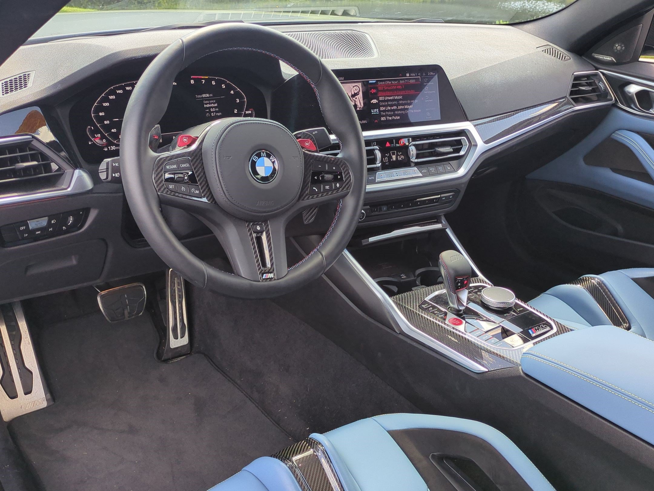 Used 2021 BMW M4 Competition w/ M Carbon Exterior Package RWD image 30