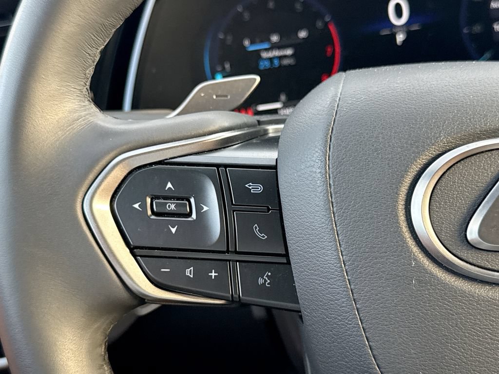 Used 2025 Lexus RX 350 FWD w/ Technology Package image 25