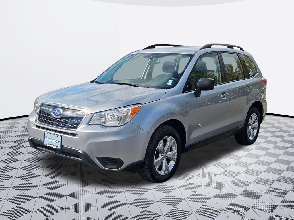 Used 2015 Subaru Forester 2.5i w/ Alloy Wheel Package AWD/4WD image 2