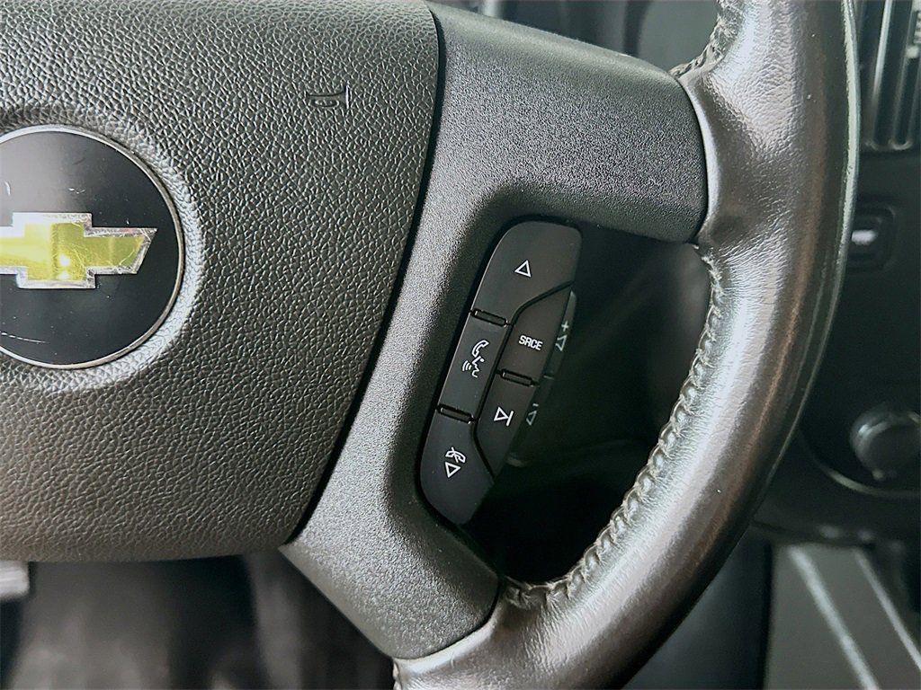 Used 2022 Chevrolet Express 3500 LS image 24