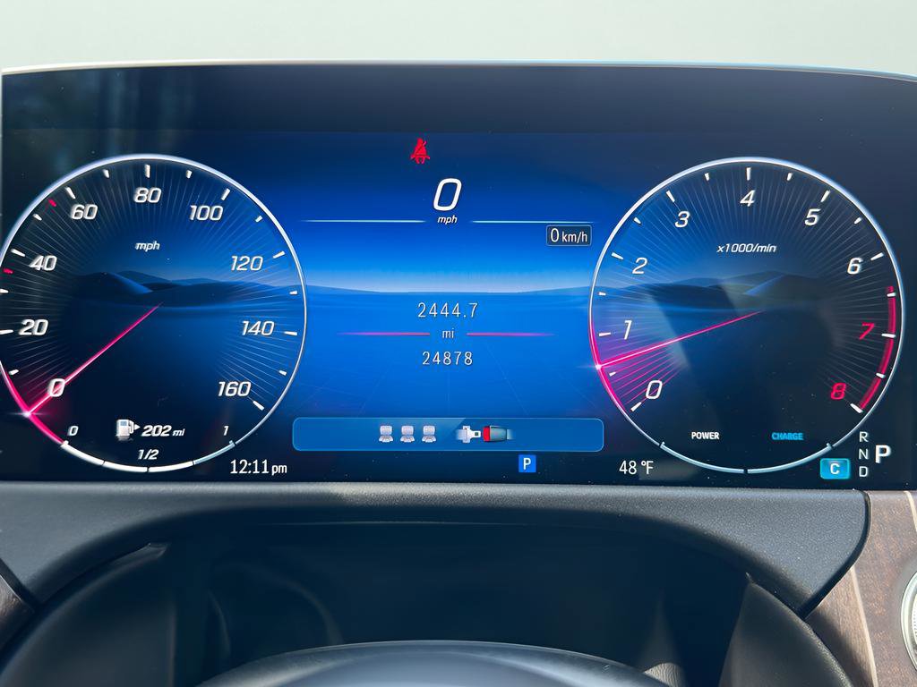 Used 2025 Mercedes-Benz E 350 4MATIC Sedan image 44