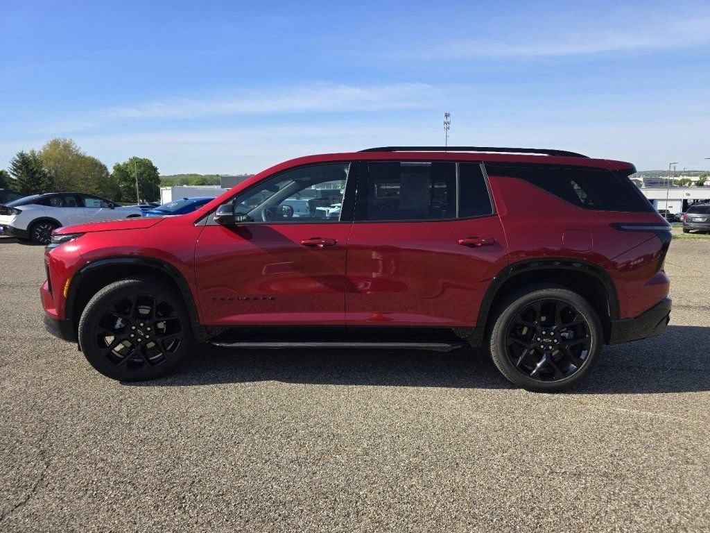 Used 2024 Chevrolet Traverse RS w/ LPO, Floor Liner Package AWD/4WD image 15
