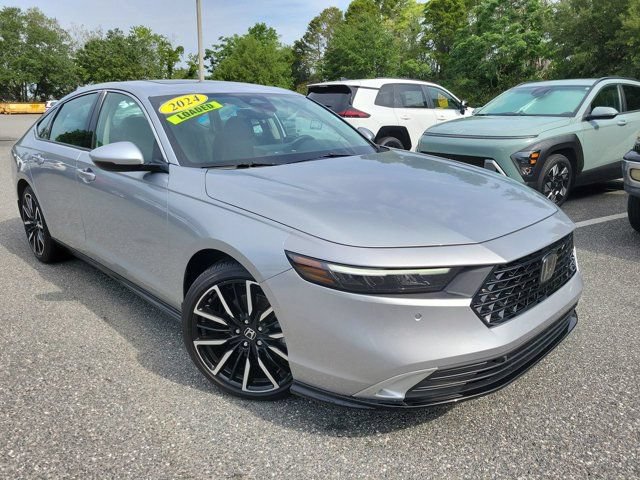 Used 2024 Honda Accord Touring image 8