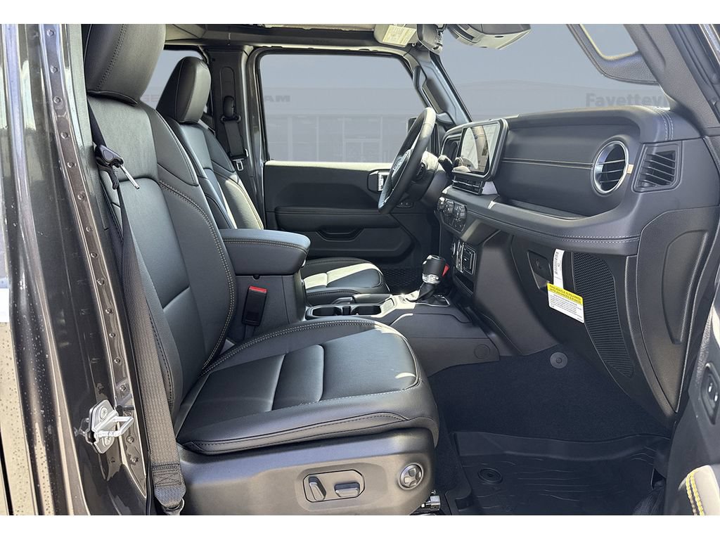 New 2026 Jeep Gladiator Sport AWD/4WD image 14
