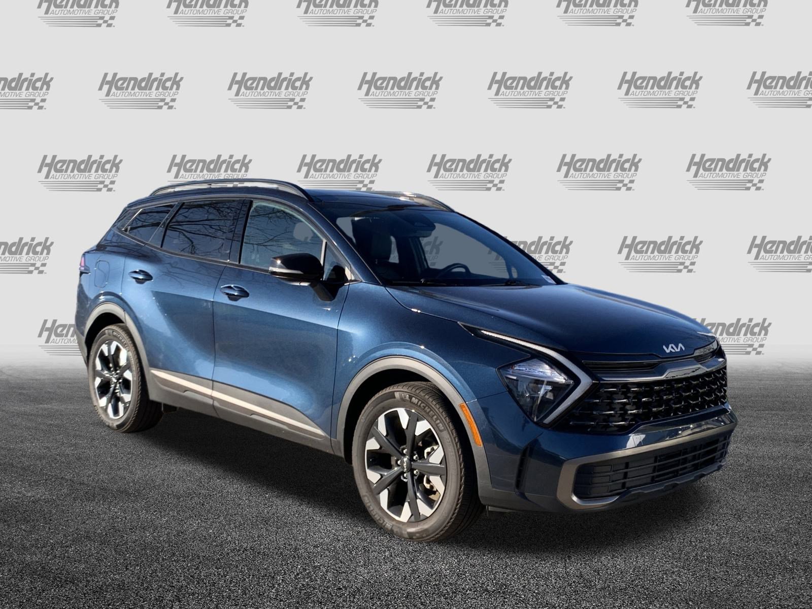 Used 2023 Kia Sportage X-Line image 2