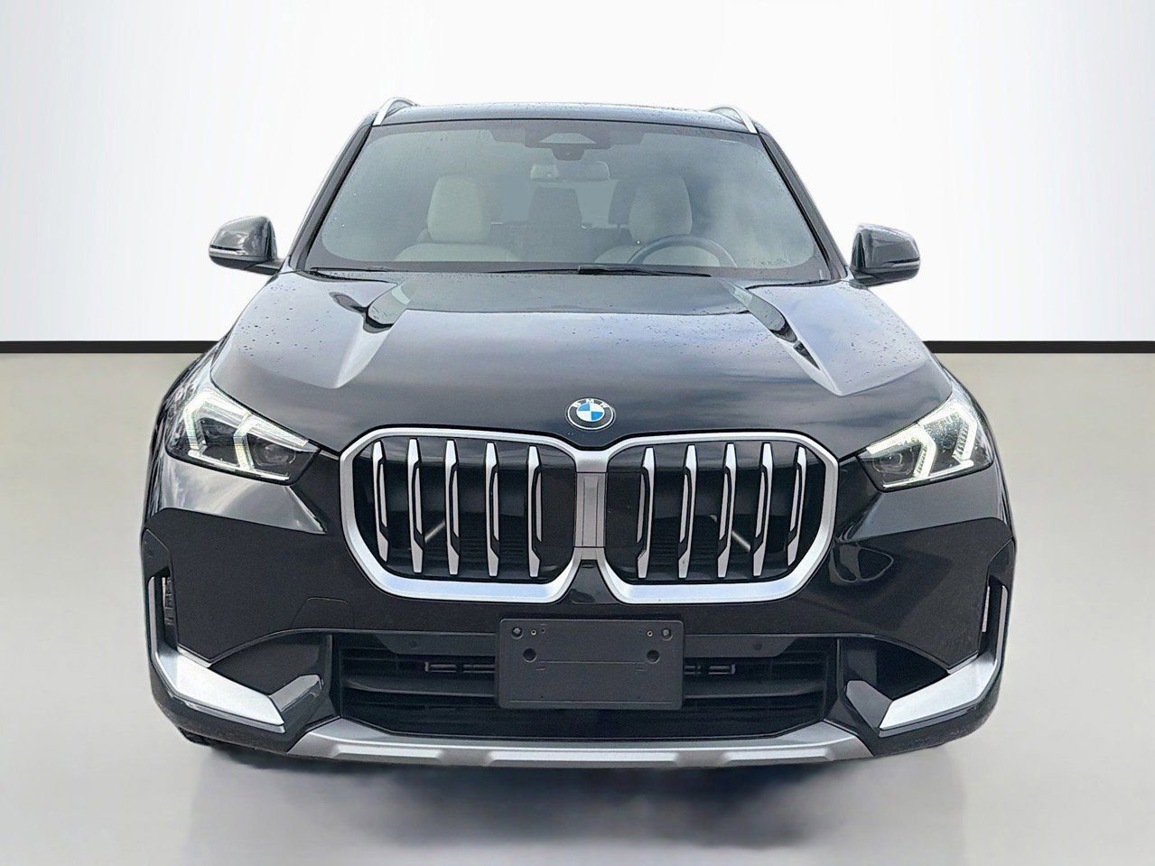 Certified 2025 BMW X1 xDrive28i AWD/4WD image 9