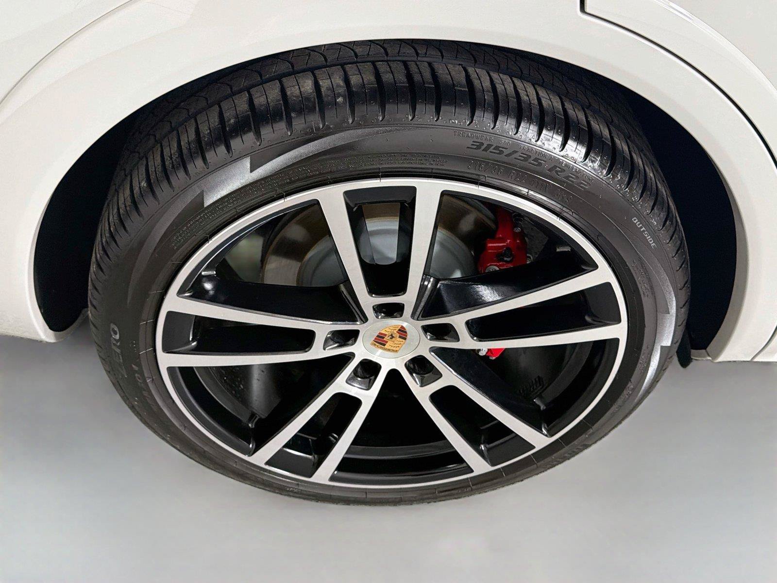 Certified 2026 Porsche Cayenne S AWD/4WD image 13