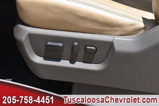Used 2016 Ford F250 Lariat w/ Lariat Ultimate Package AWD/4WD image 20