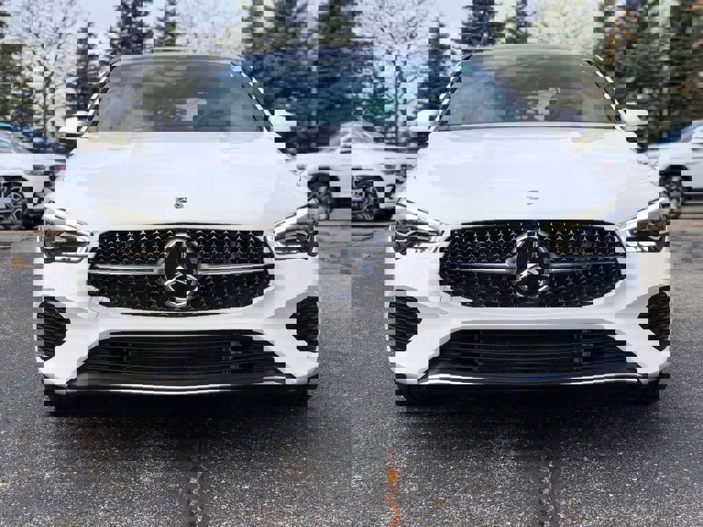 New 2025 Mercedes-Benz CLA 250 4MATIC image 2