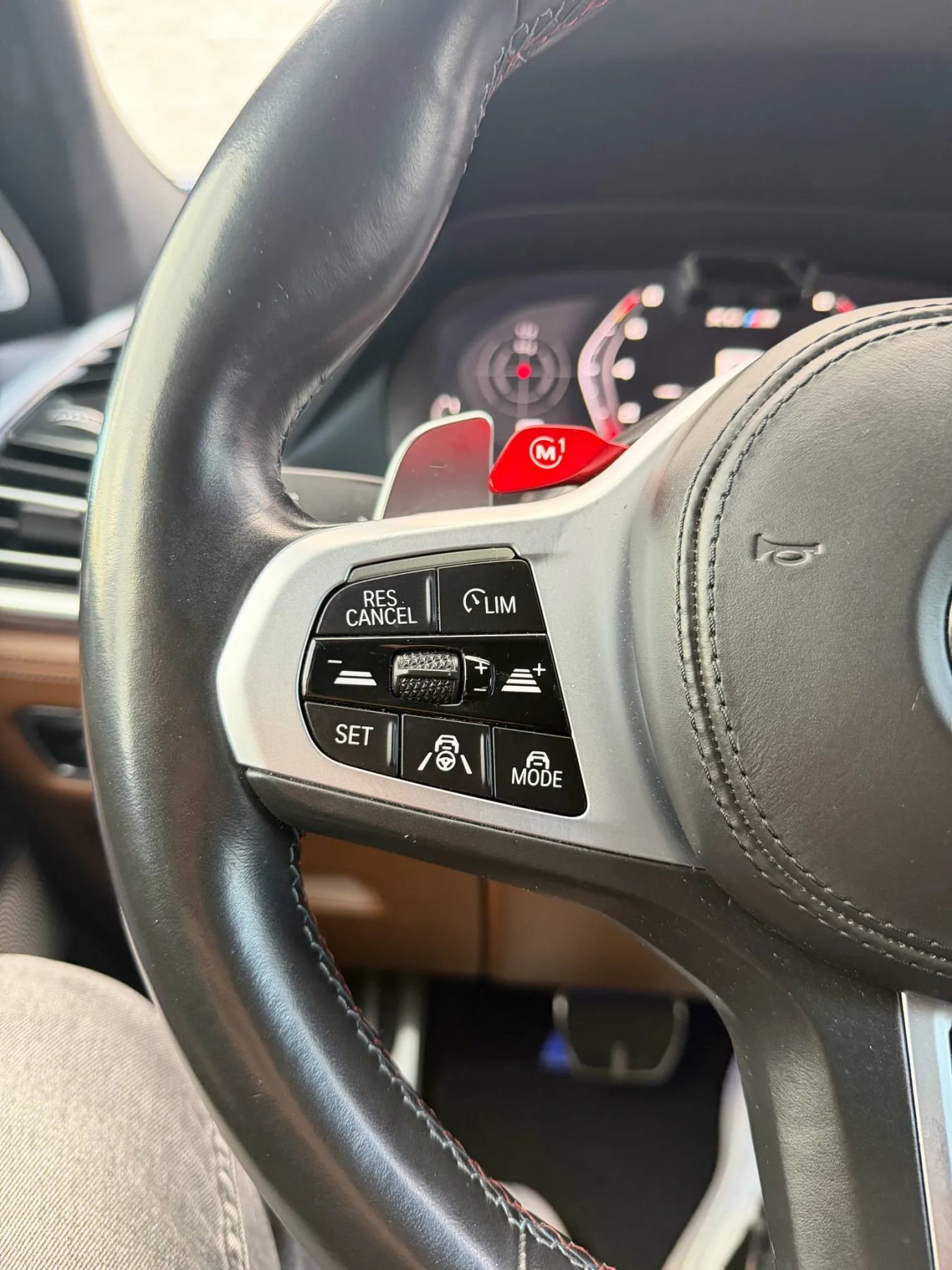 Used 2023 BMW X6 M w/ Competition Package image 19