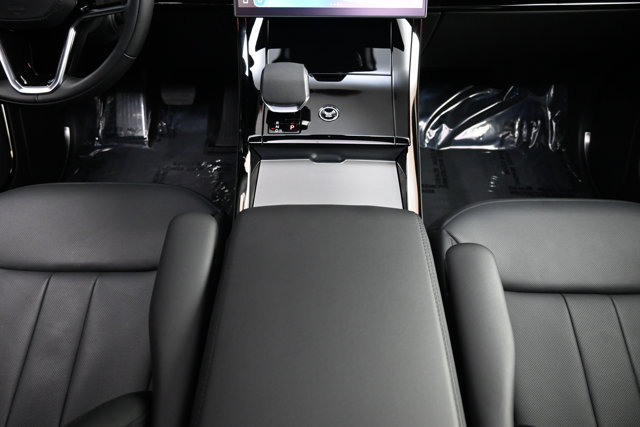 Used 2025 Land Rover Range Rover Sport SE AWD/4WD image 9