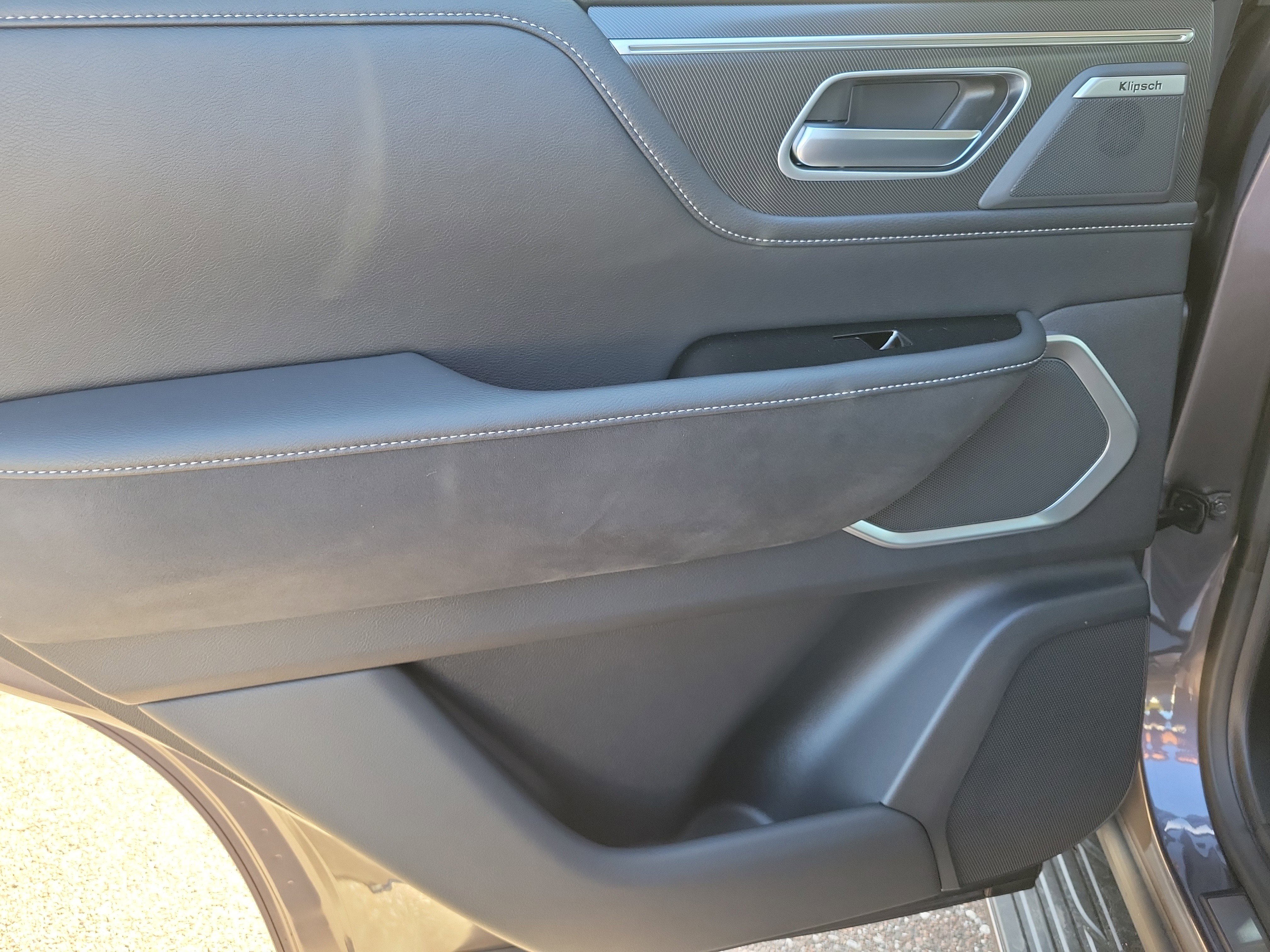 New 2026 INFINITI QX80 Luxe w/ Cargo Package image 8