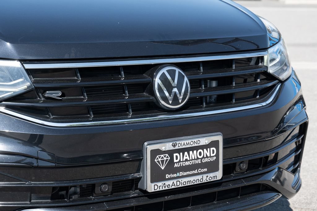 Used 2023 Volkswagen Tiguan SE R-Line FWD image 10