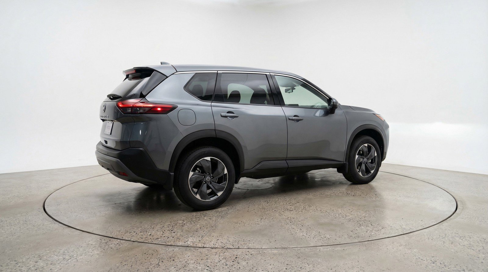 Used 2025 Nissan Rogue SV AWD/4WD image 9