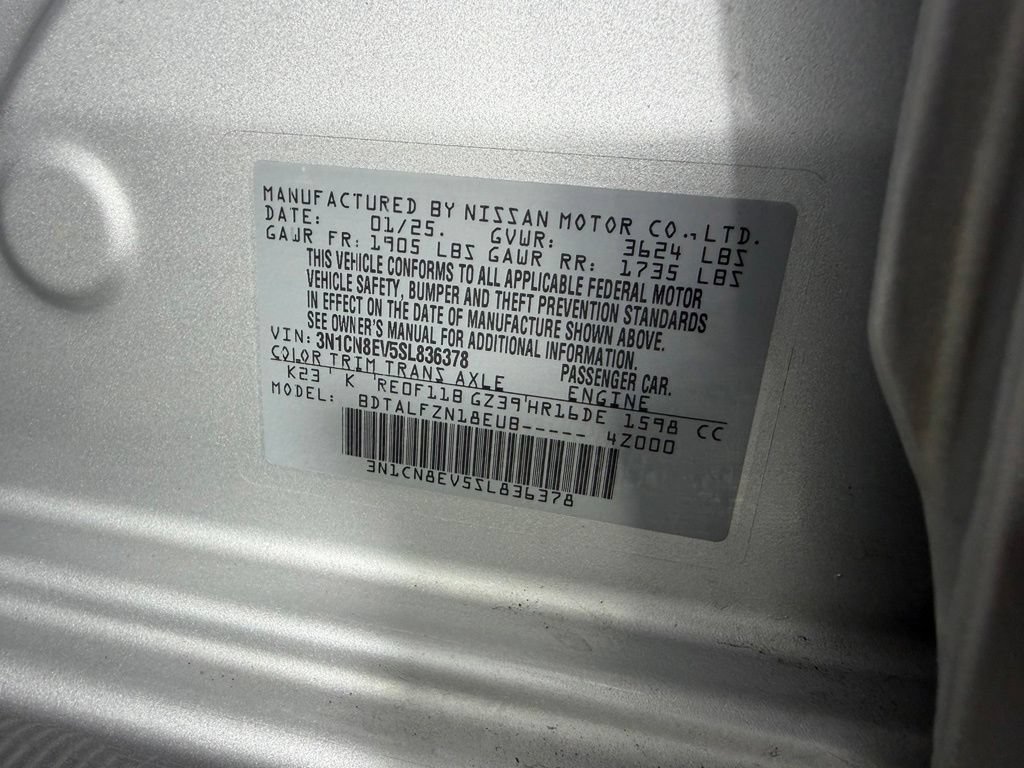 Used 2025 Nissan Versa SV FWD image 35