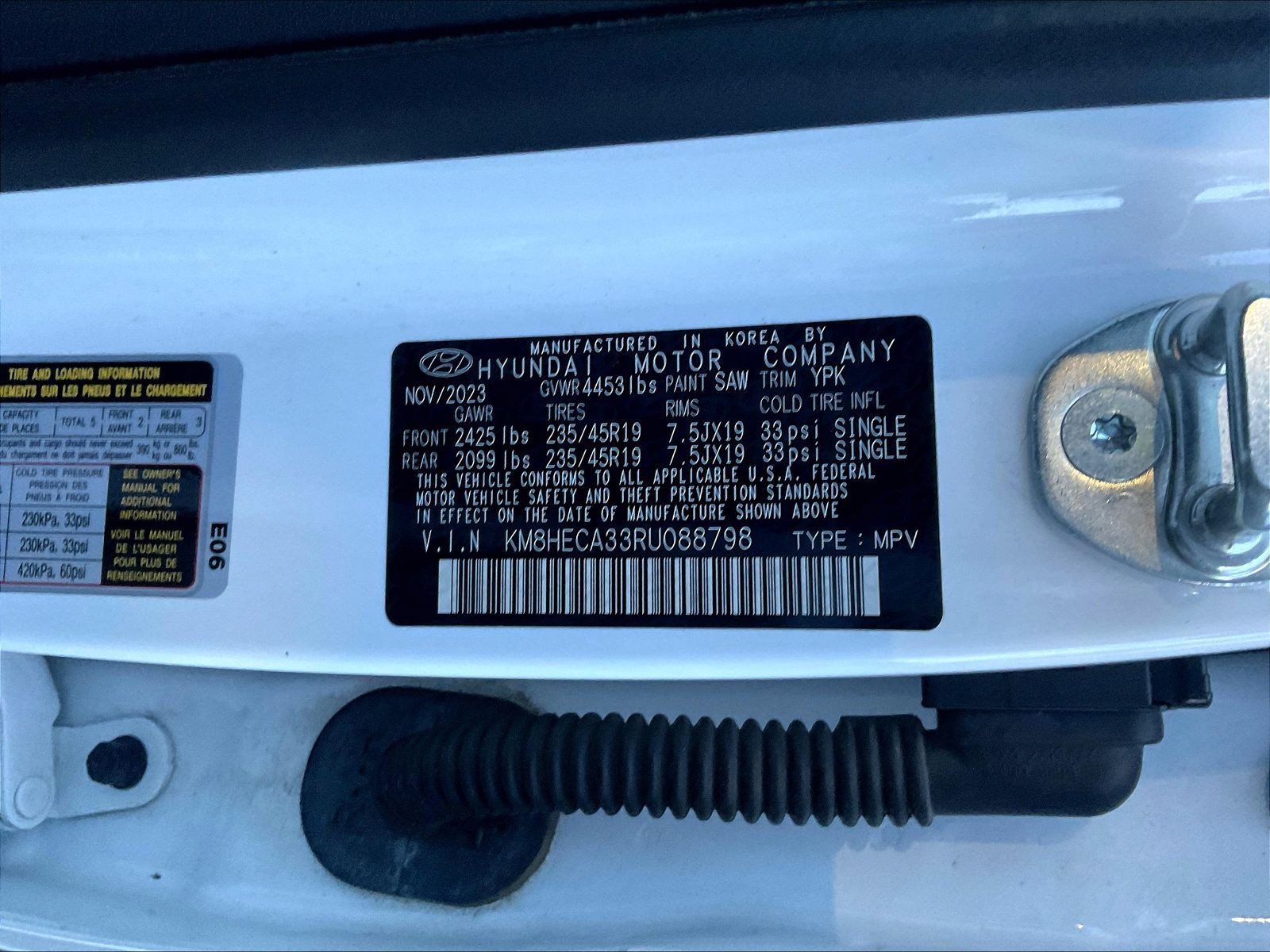 Used 2024 Hyundai Kona Limited AWD/4WD image 19