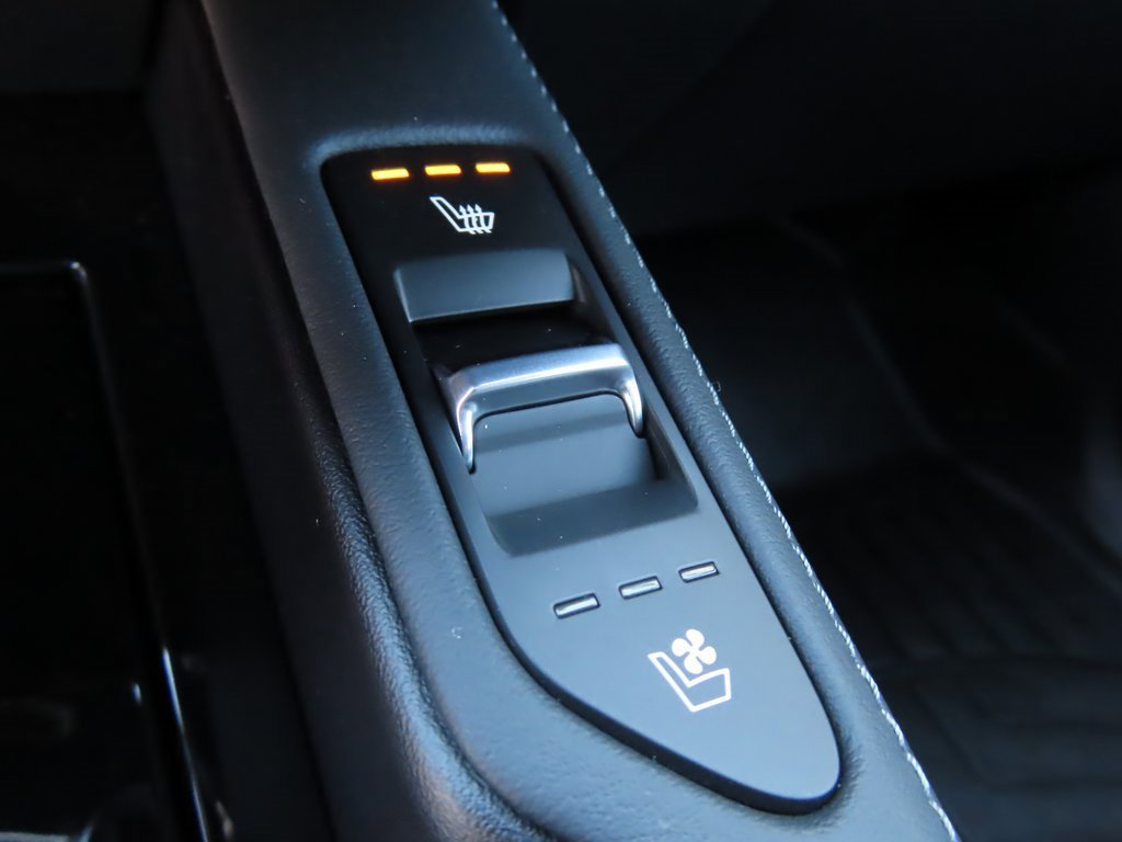 Certified 2024 Kia Telluride EX X-Line image 9