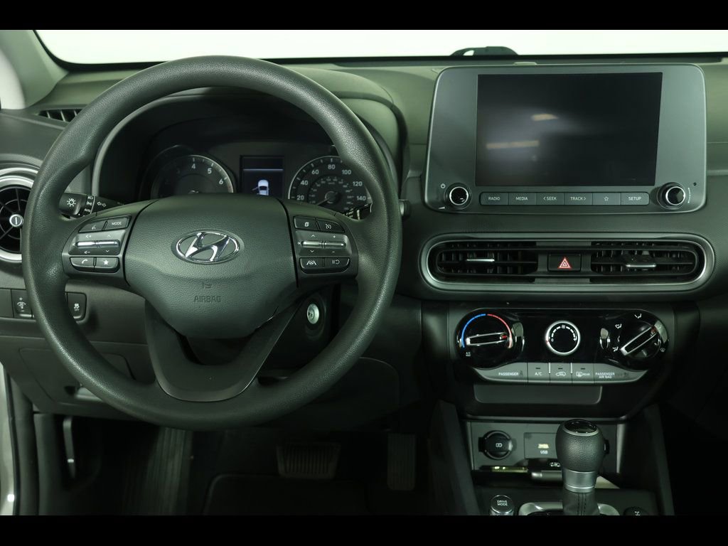 Used 2022 Hyundai Kona SE AWD/4WD image 12