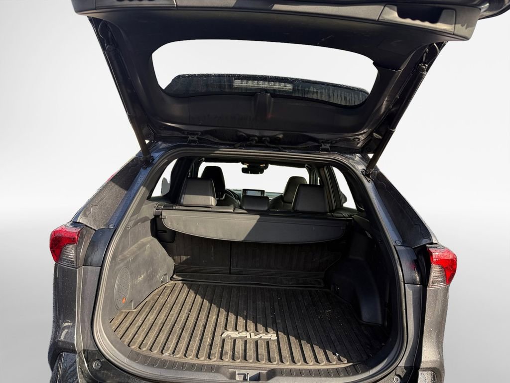 Used 2020 Toyota RAV4 XSE image 24