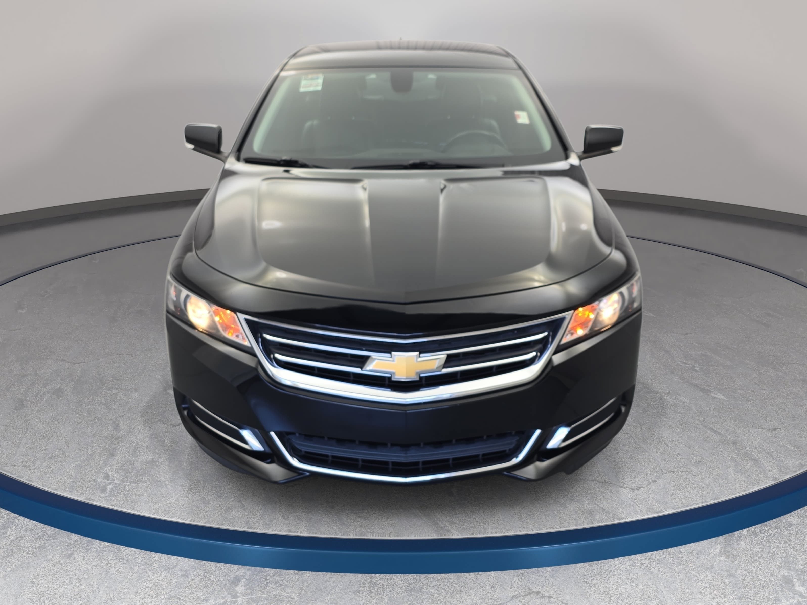 Used 2017 Chevrolet Impala LT FWD image 2