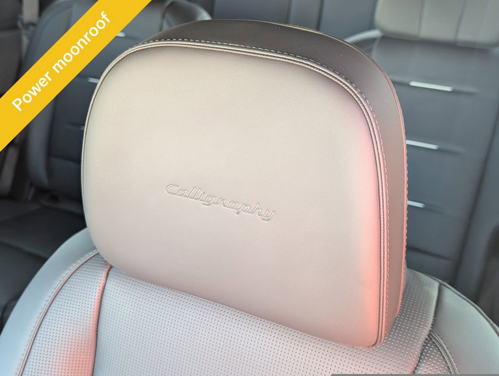 Used 2026 Hyundai Palisade Calligraphy image 18