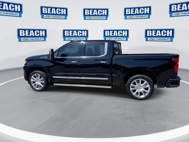 Used 2024 Chevrolet Silverado 1500 High Country w/ High Country Premium Package AWD/4WD image 5