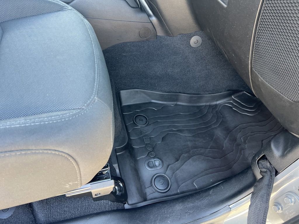 Certified 2021 Jeep Wrangler Sport S image 32