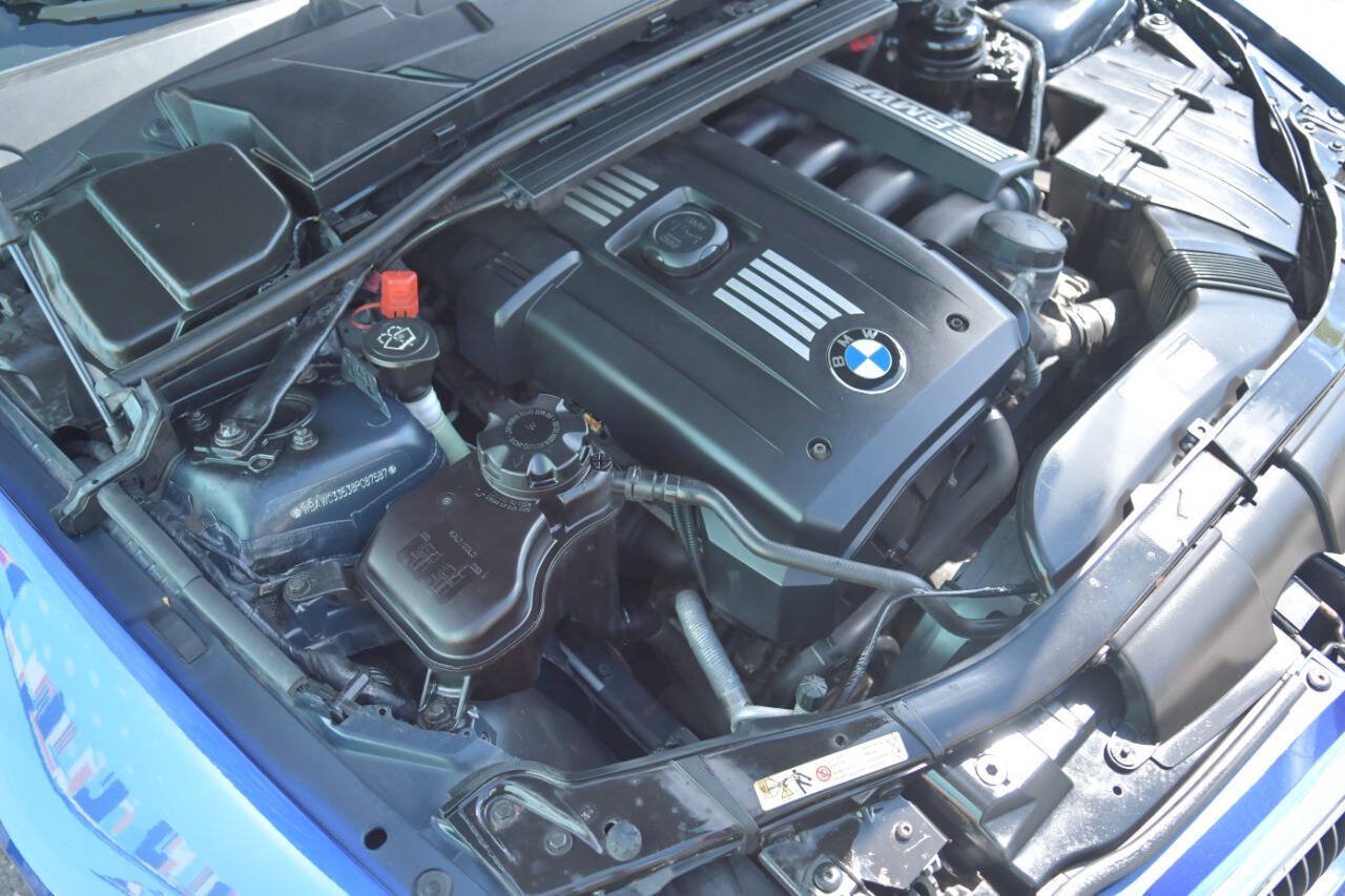 Used 2008 BMW 328xi Coupe AWD/4WD image 18