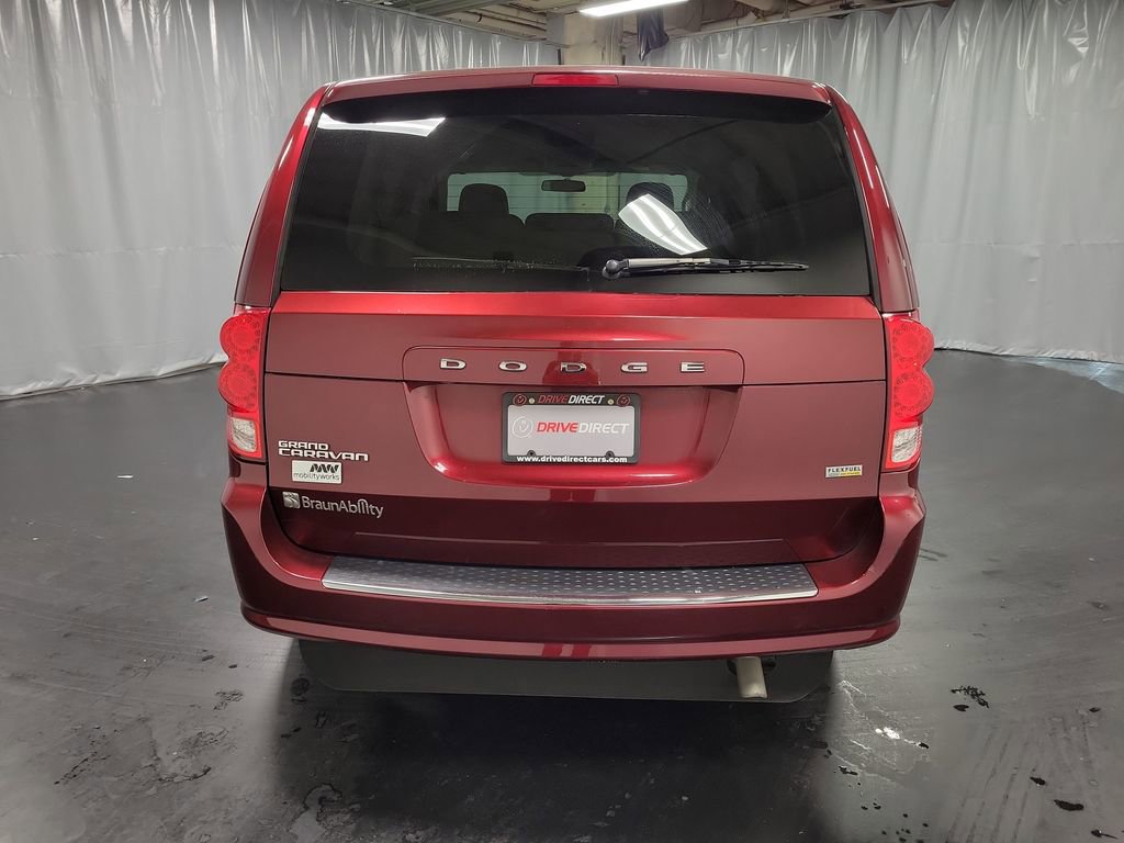Used 2016 Dodge Grand Caravan SE w/ Quick Order Package 29E SE image 8