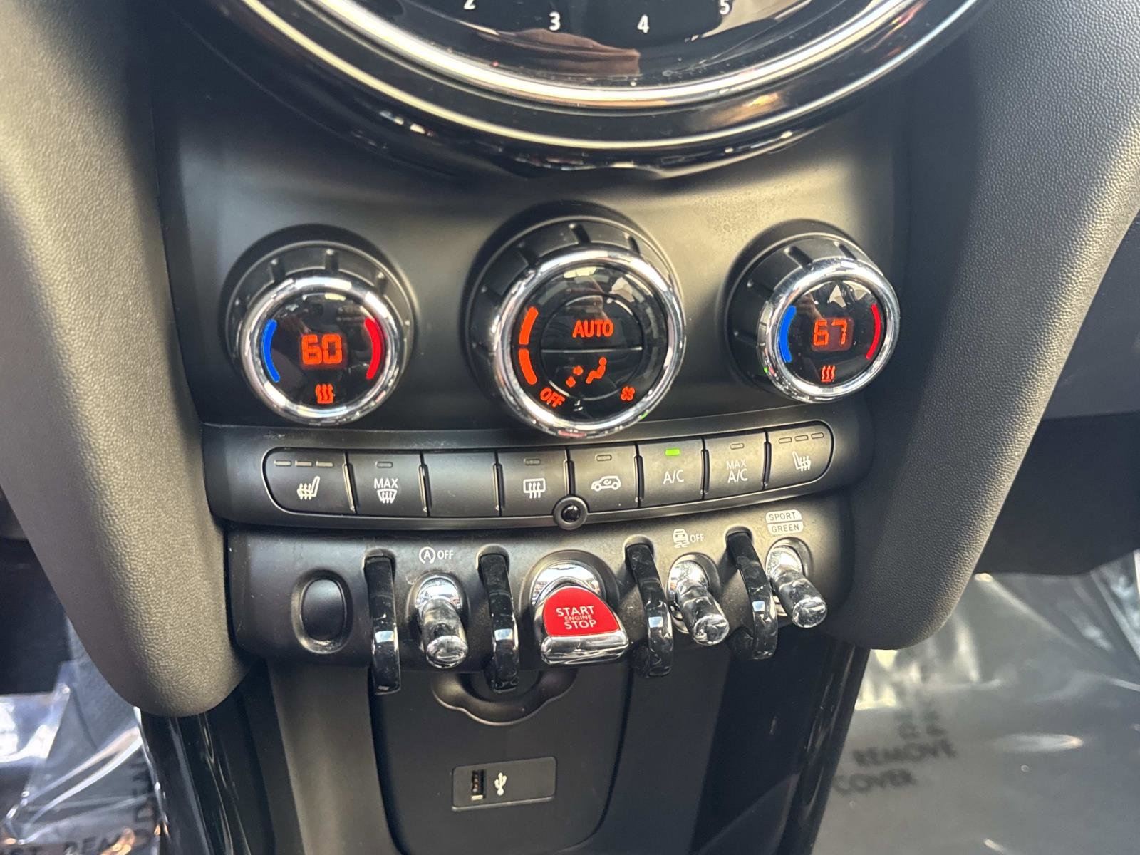 Certified 2023 MINI Cooper S w/ Signature Upholstery Package image 19