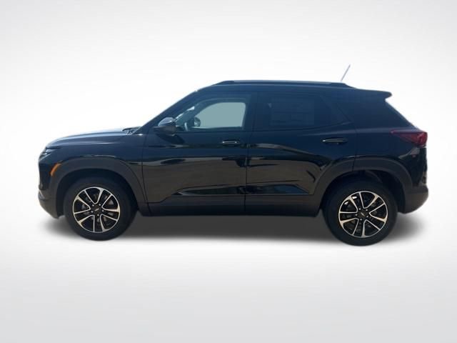 New 2026 Chevrolet TrailBlazer LT image 2