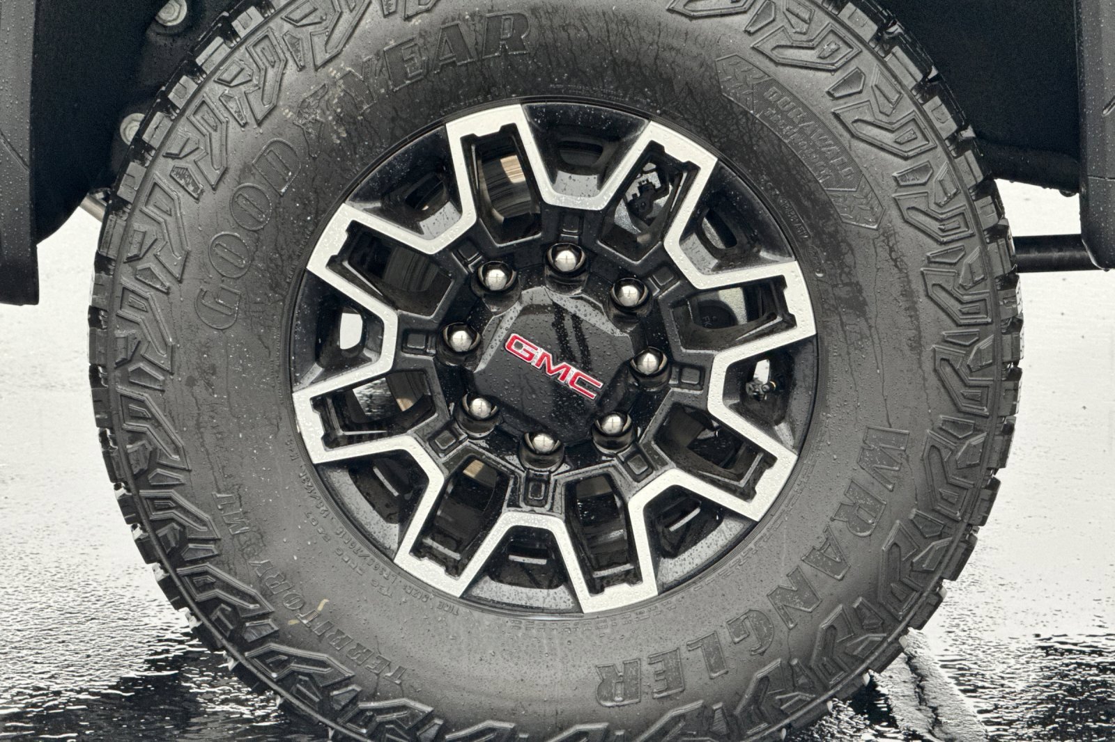 Used 2026 GMC Sierra 2500 AT4X image 28