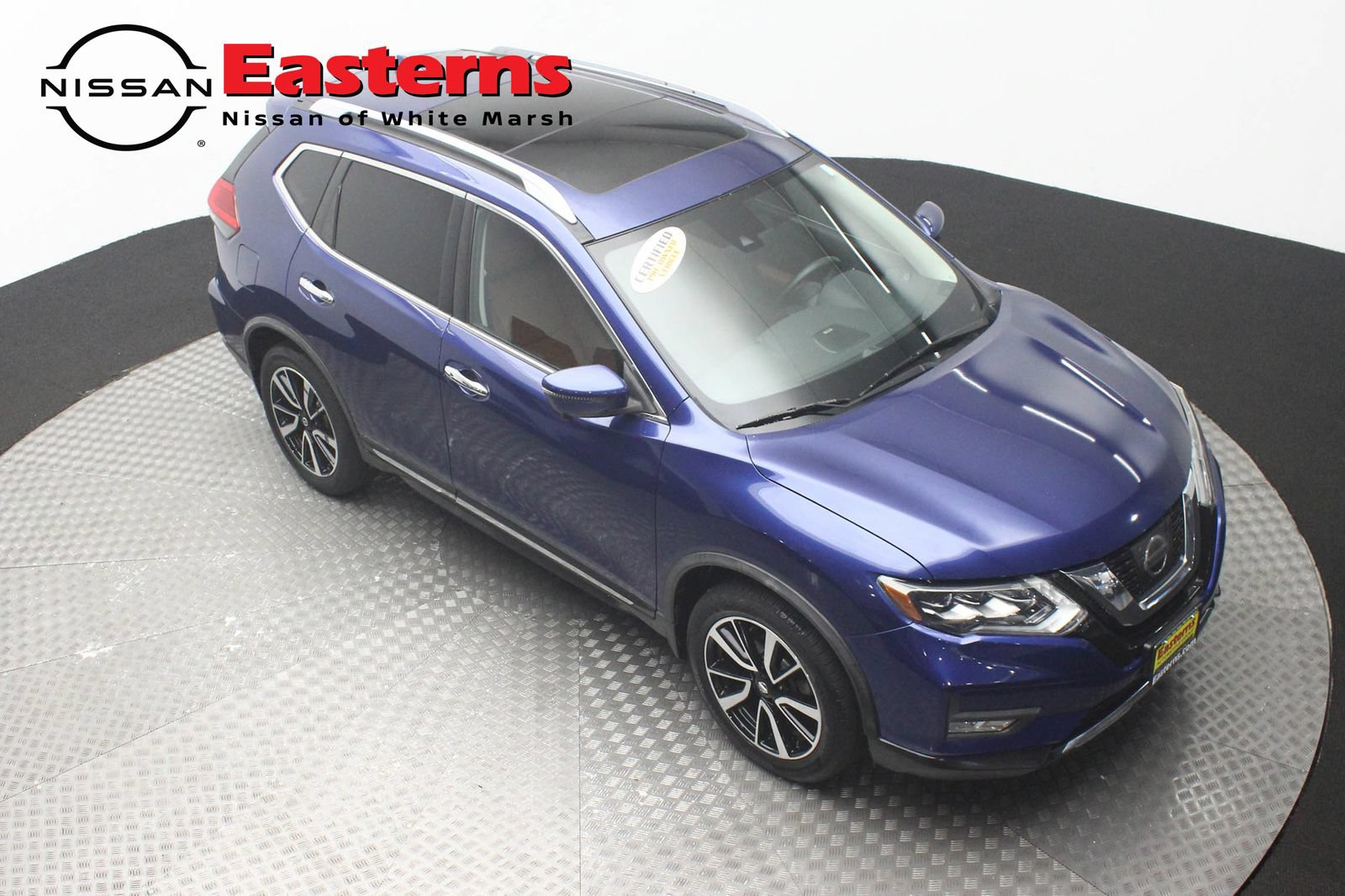 Used 2017 Nissan Rogue SL w/ SL Premium Package AWD/4WD image 3