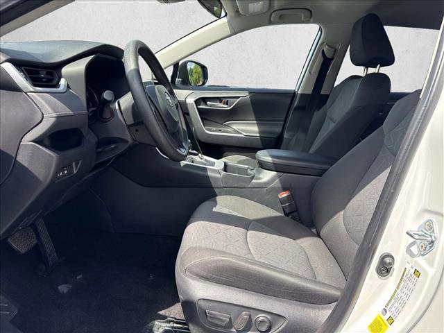 Certified 2025 Toyota RAV4 XLE FWD image 10