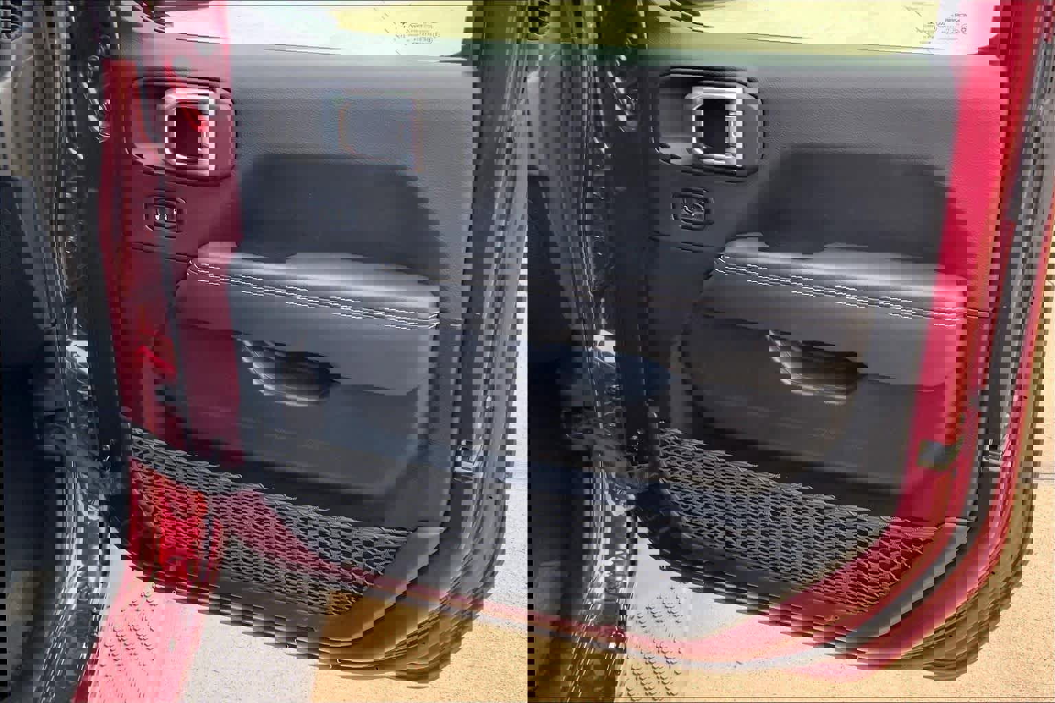 Used 2021 Jeep Wrangler Unlimited Sahara w/ Cold Weather Group image 22