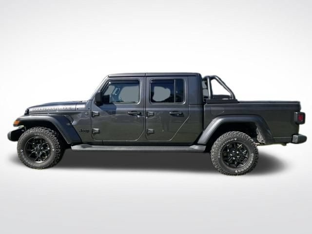 Used 2025 Jeep Gladiator Sport AWD/4WD image 2