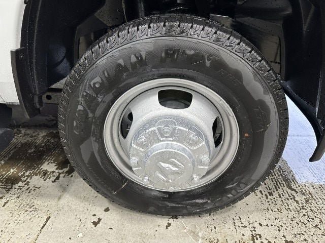 New 2024 RAM 3500 Tradesman image 13