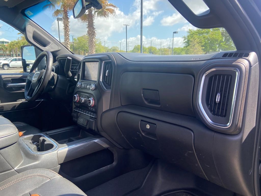 Used 2023 GMC Sierra 2500 AT4 image 19