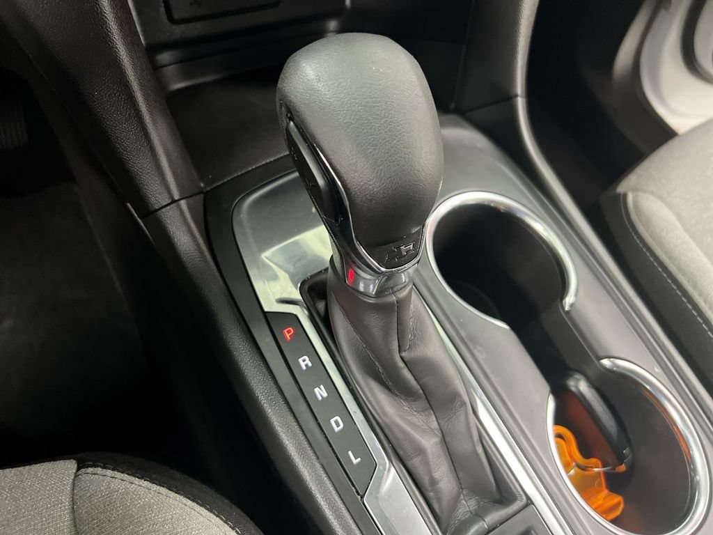 Used 2022 Chevrolet Equinox LT FWD image 17