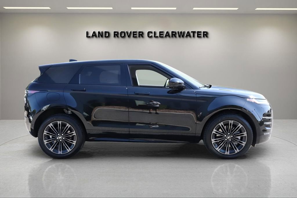 Used 2026 Land Rover Range Rover Evoque Dynamic SE image 6