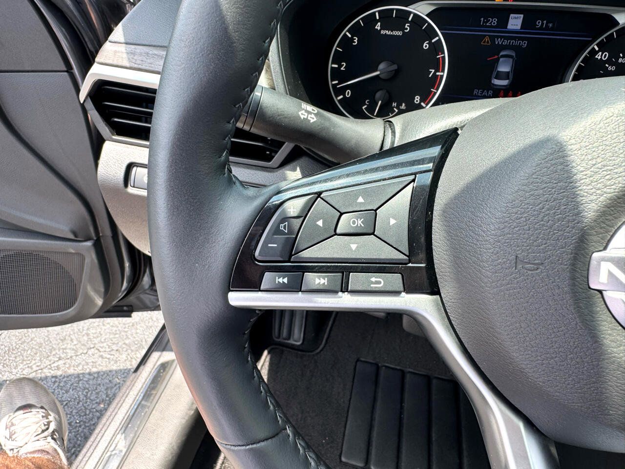 Used 2024 Nissan Altima 2.5 SL image 23