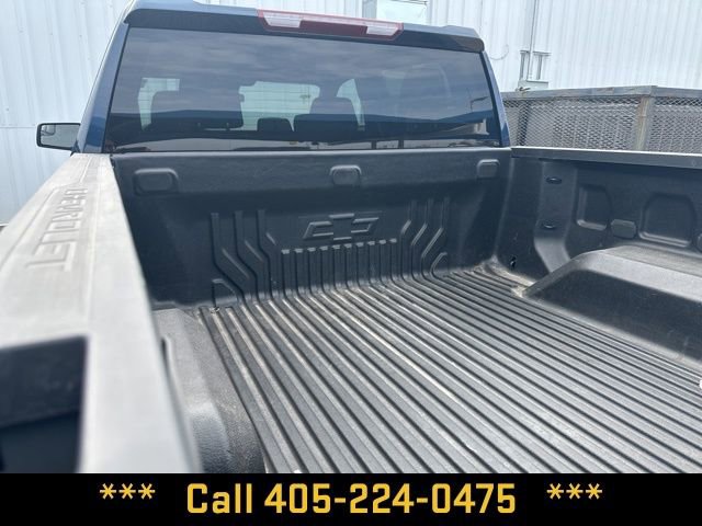 Used 2023 Chevrolet Silverado 1500 LT image 10