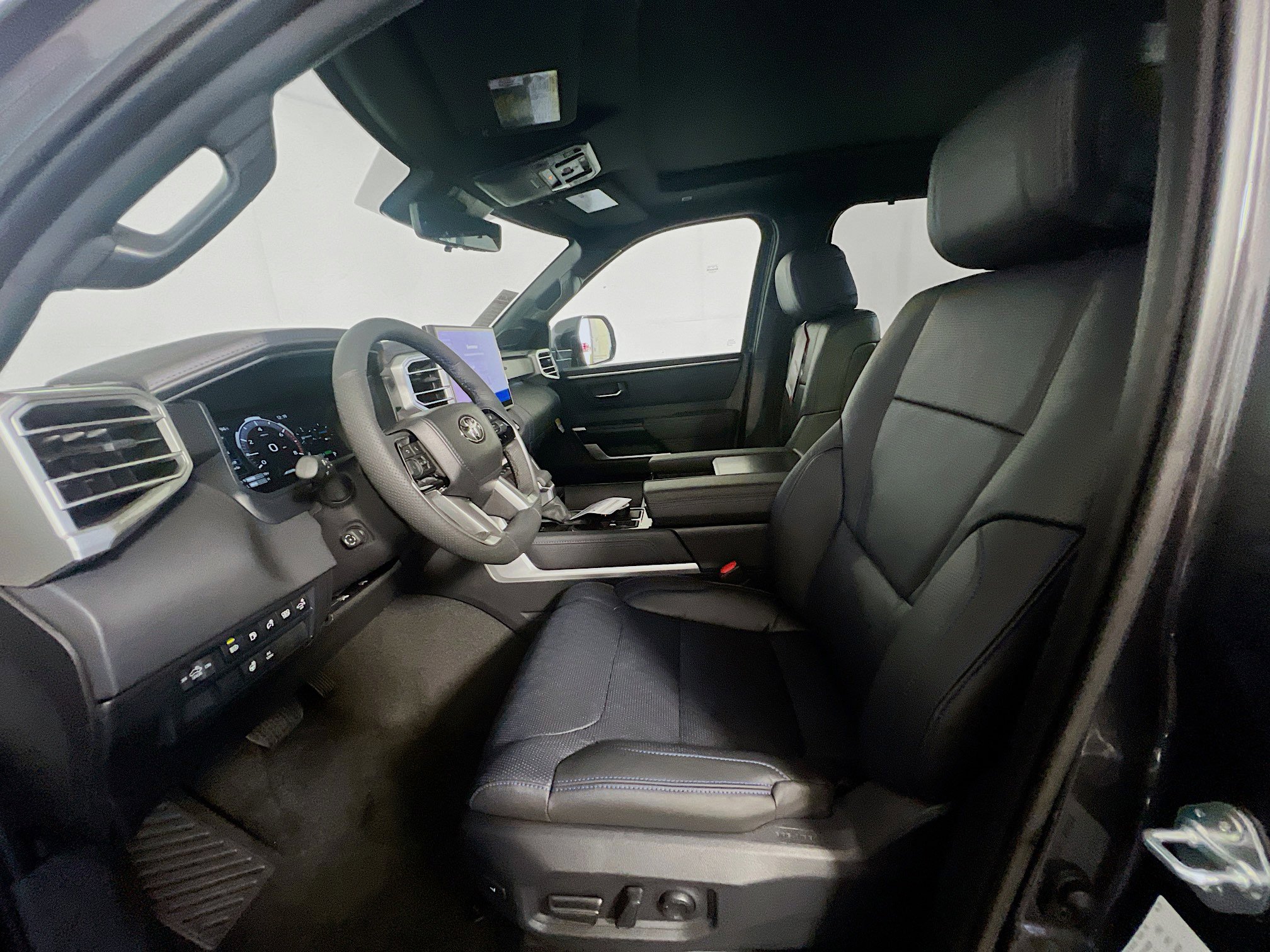 New 2025 Toyota Tundra Platinum image 14