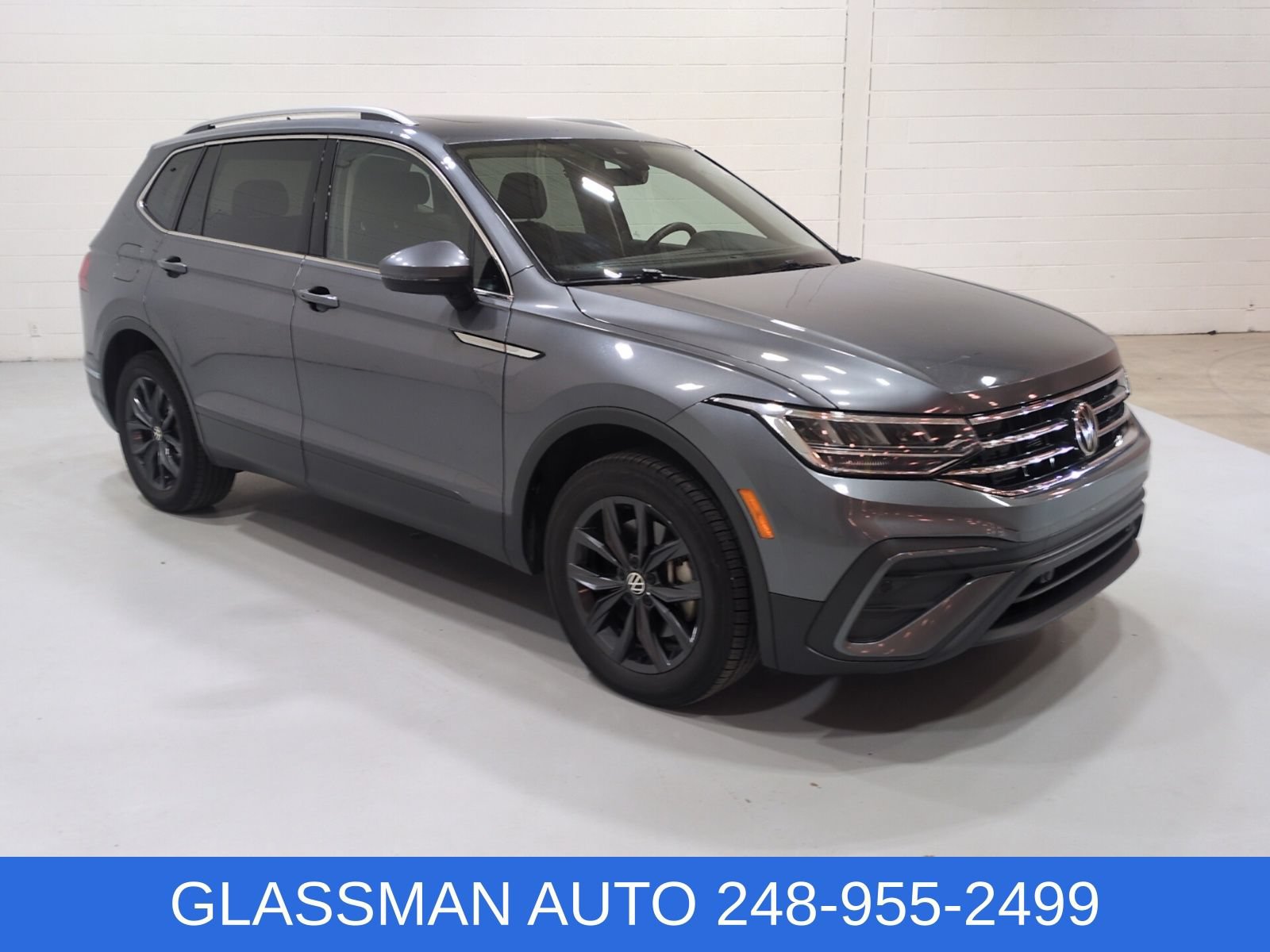 Used 2024 Volkswagen Tiguan SE w/ Panoramic Sunroof Package AWD/4WD 360° Tour