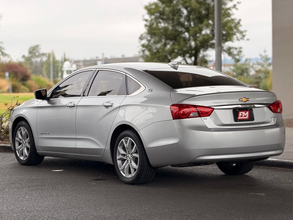 Used 2017 Chevrolet Impala LT FWD image 6