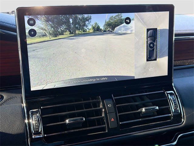 Used 2024 Lincoln Navigator Reserve image 36