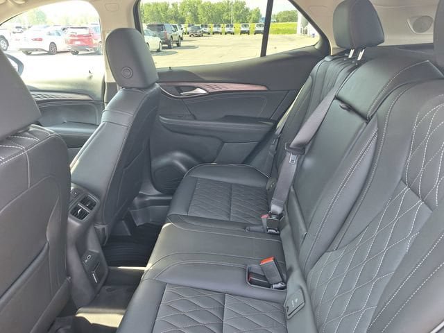 Used 2023 Buick Envision Avenir AWD/4WD image 12