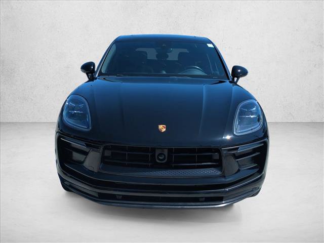 Used 2024 Porsche Macan Turbo AWD/4WD image 2